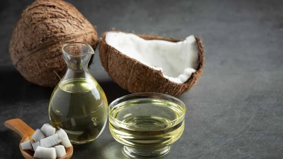 Aceite de coco para bajar de peso: ¿funciona o es solo un mito?